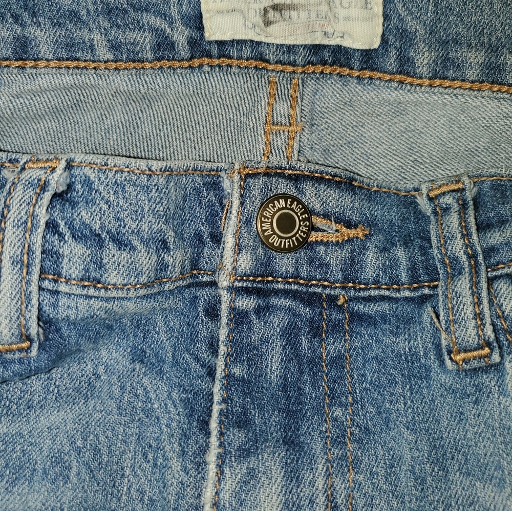 Jeans - Picture 2 of 4